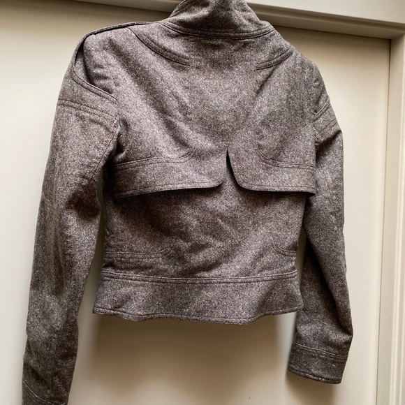 Development jacket - Picture 10 of 12